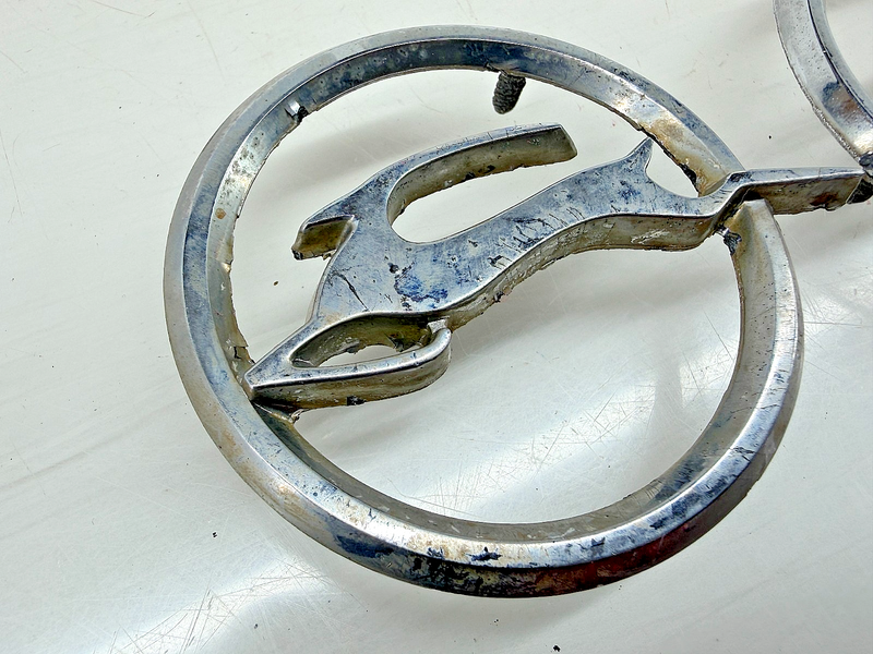 OEM 1964 Chevrolet Impala Rear Quarter Panel Fender Emblem Pair 4413012 E7-132