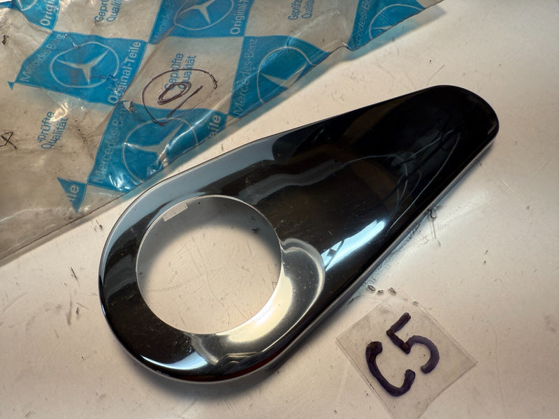 NOS Mercedes R107 SL 300 350 450 380 560 500SL Seat Hinge Cover 1079130528 C5-10